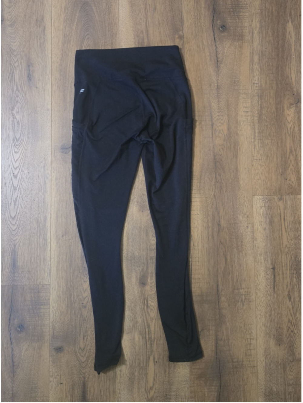 Women's Fabletics Powerhold Leggings in Black - Small - Picture 3 of 4